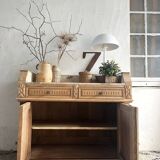 sideboard