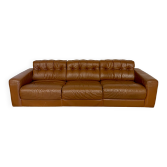 Vintage 1970s De Sede DS-40 camel leather 3-seater sofa.