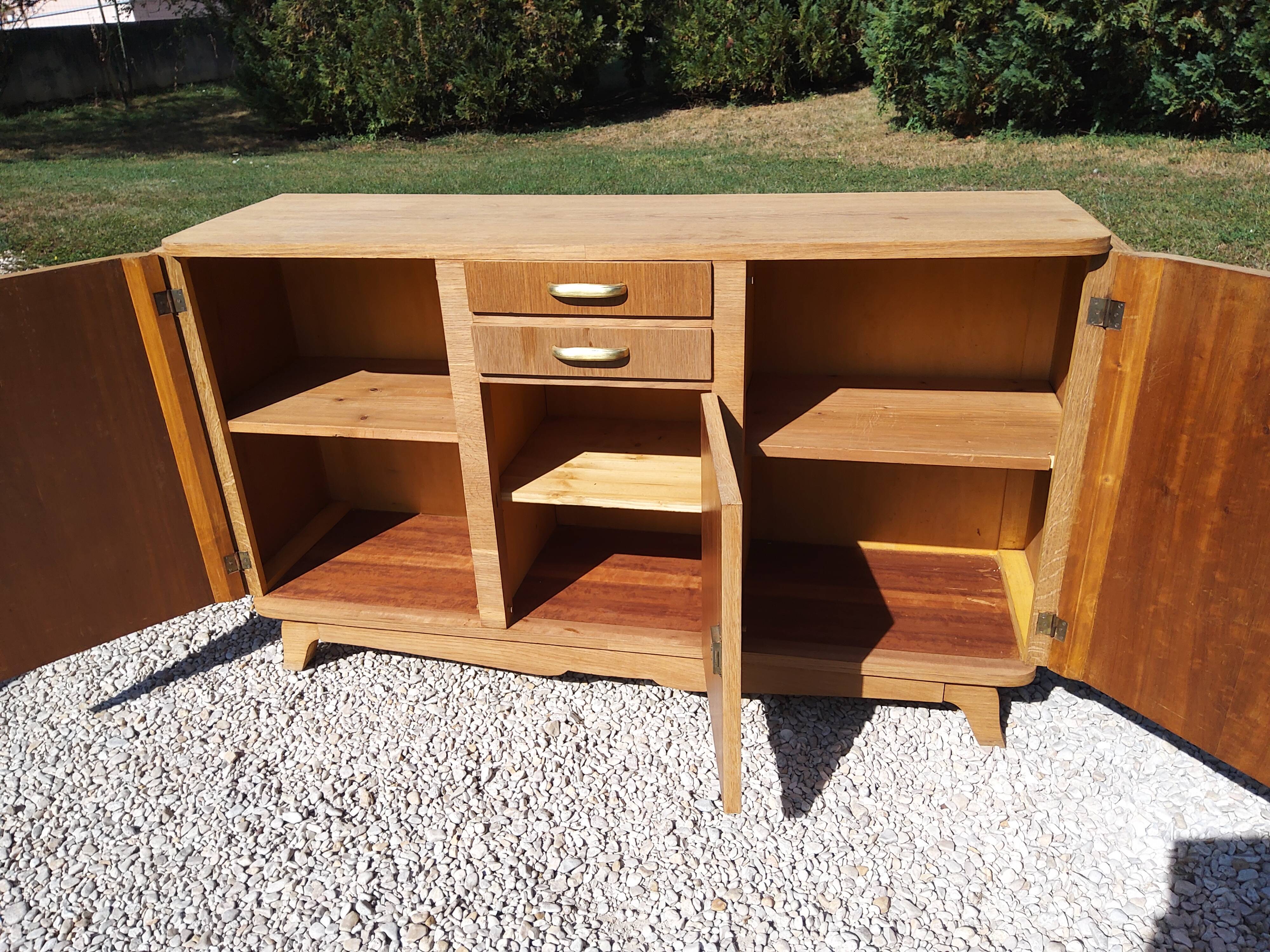Sideboard