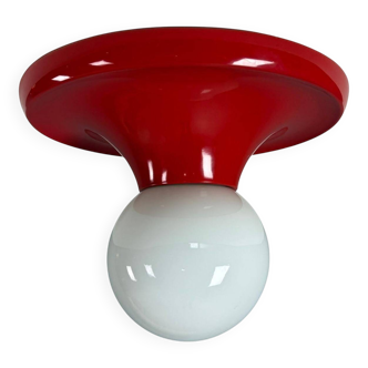 Castiglioni red metal "Light Ball" wall or ceiling lamp for Flos, Italy 1970s
