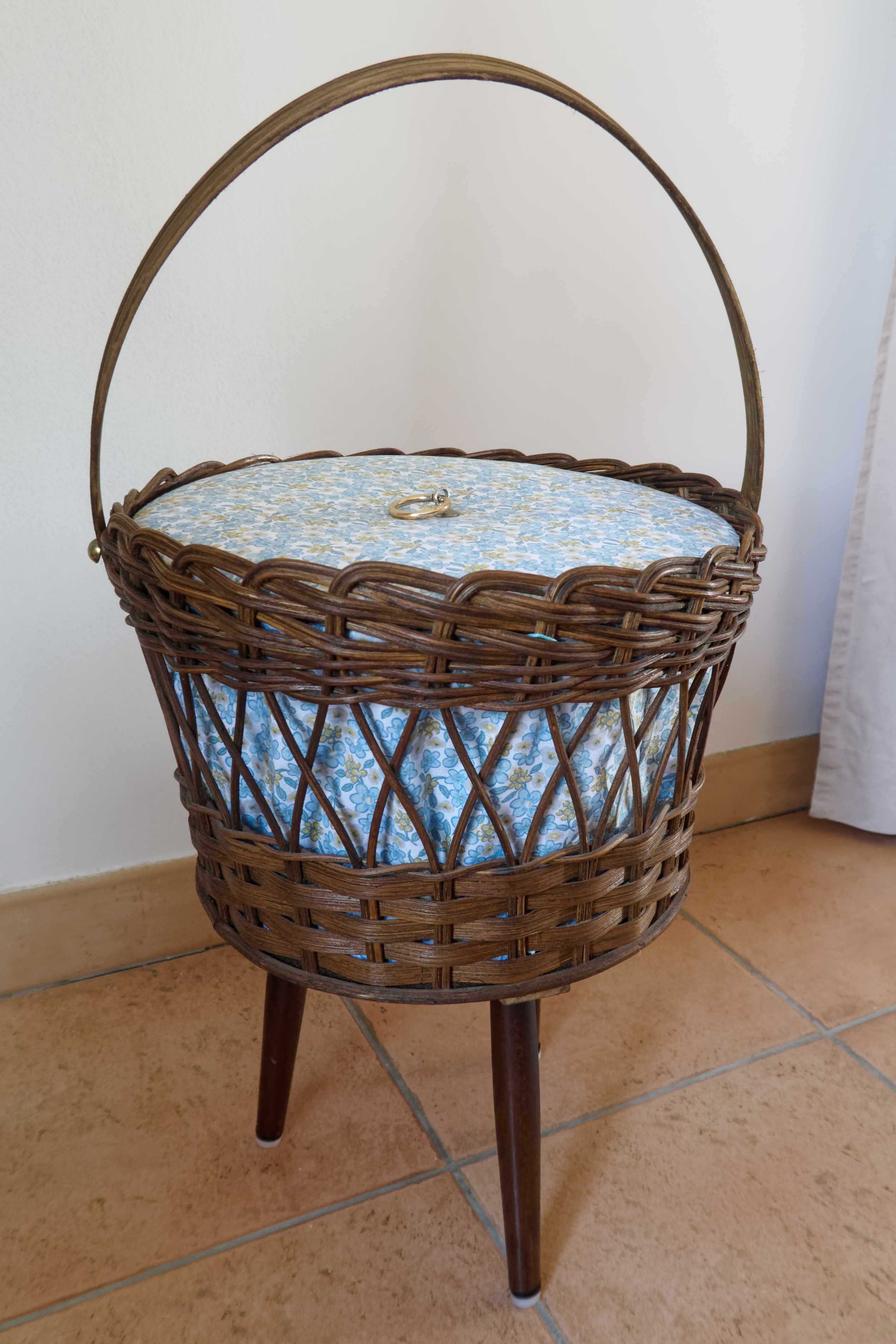 Vintage wicker worker 70s