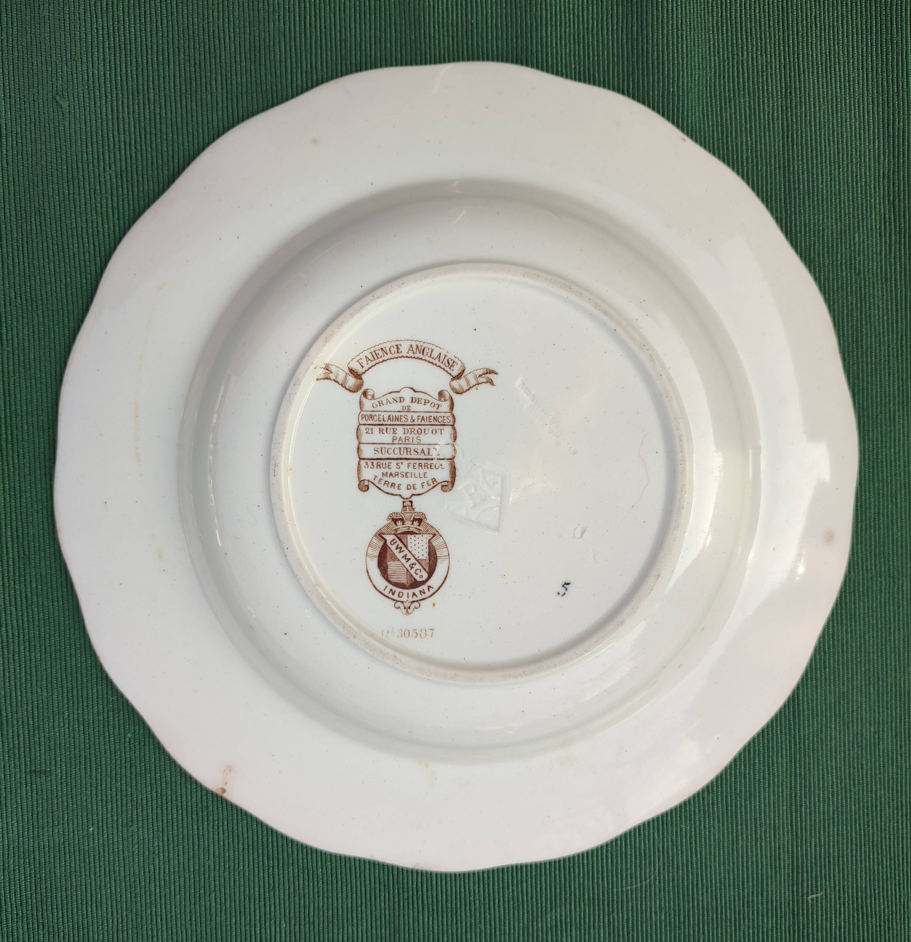 English porcelain serving dish