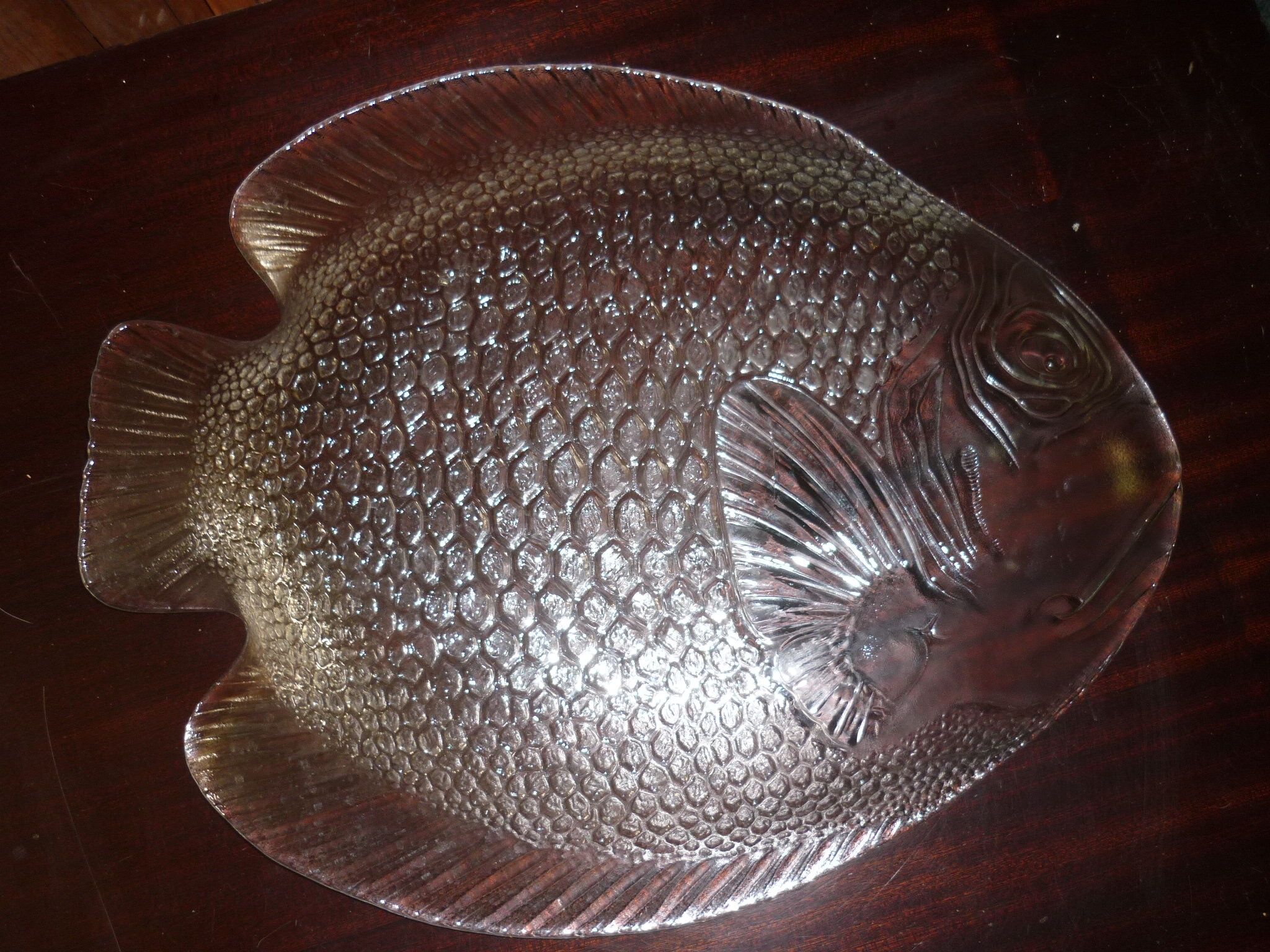 Vintage glass fish dish