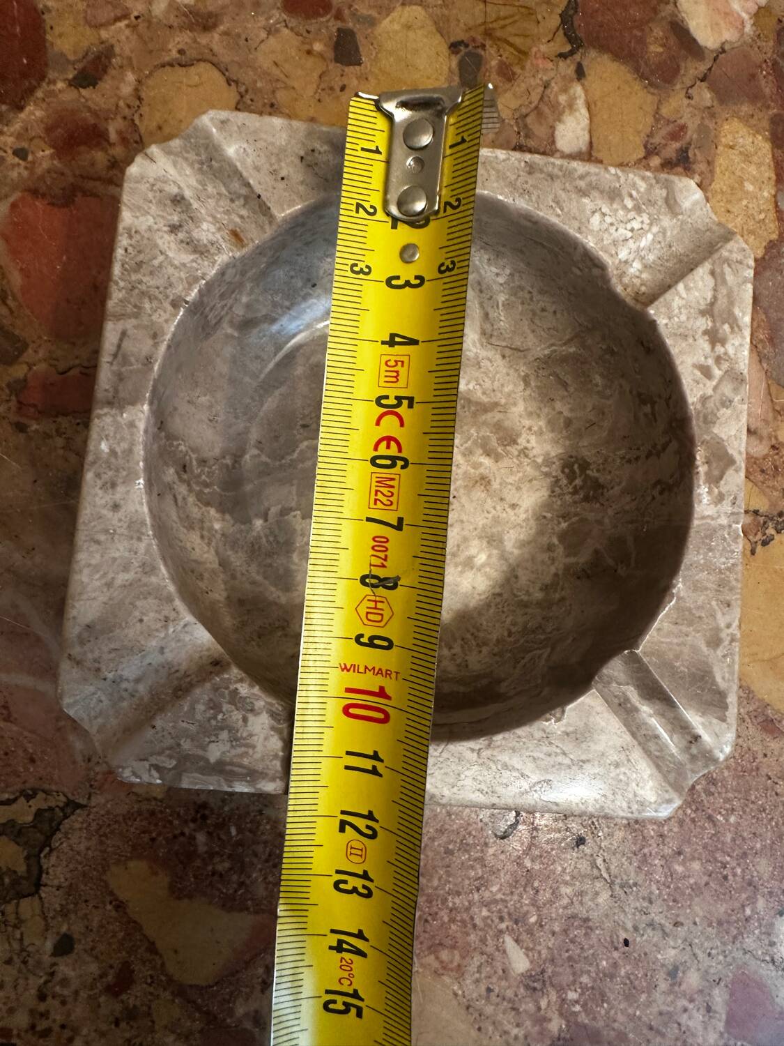 Ashtray, beige marble catch-all.