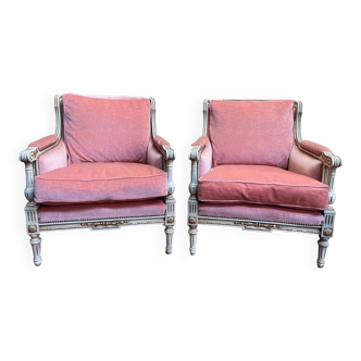 Paire de fauteuils - bergères de style Louis XVI