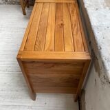 Regain dresser office row