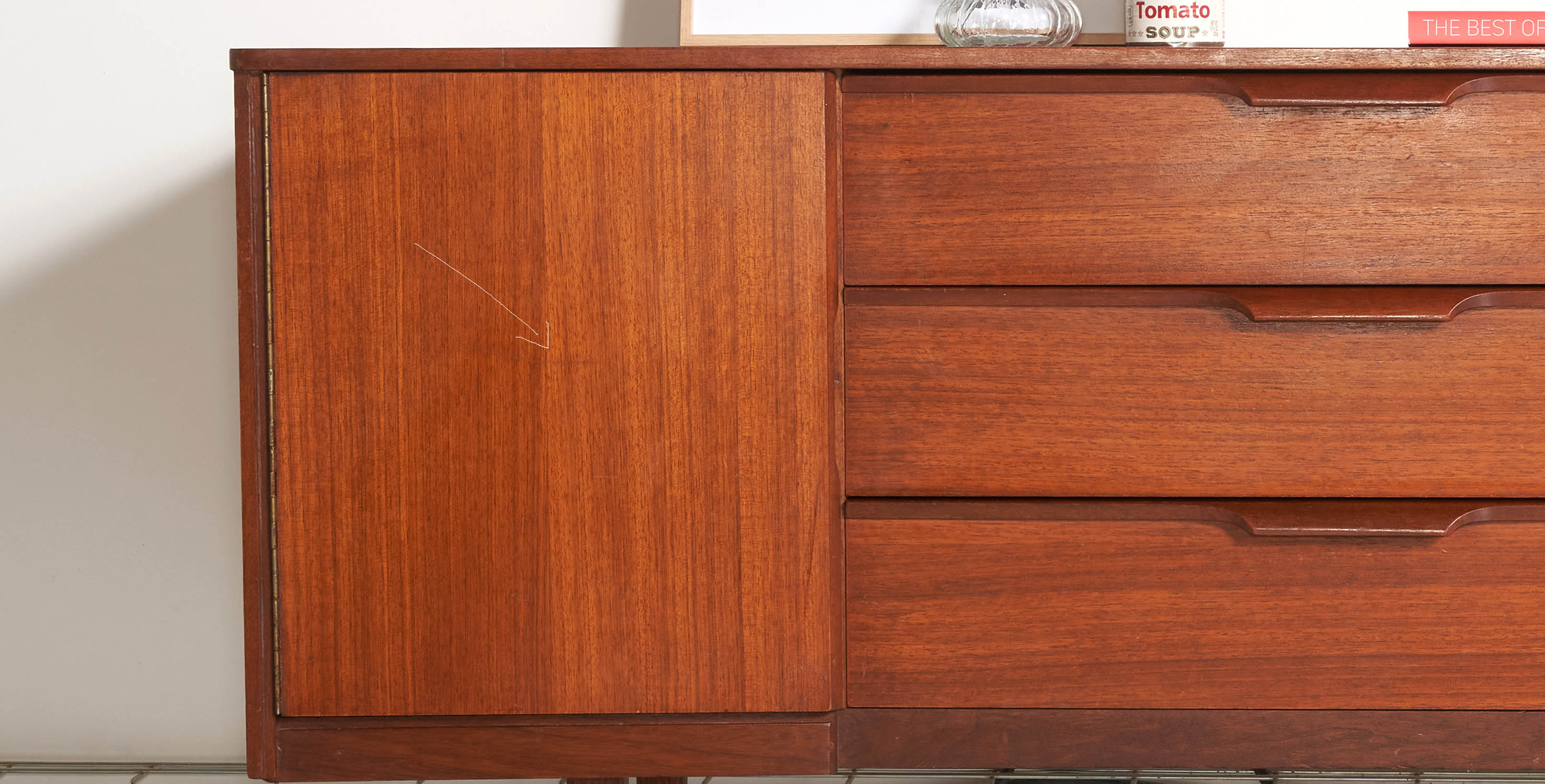 Vintage Austinsuite sideboard - 131cm
