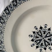 Lot of 12 old flat plates and 2 dishes, Terre de fer Henri II Salins