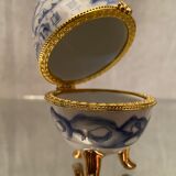 Porcelain egg box with Japan decoration gilded metal frame