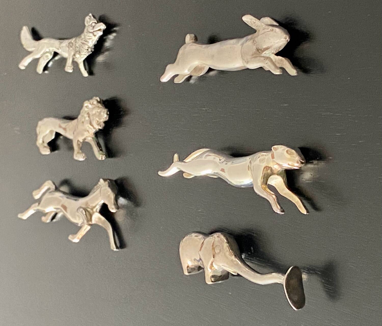 6 various animal-shaped metal knife holders