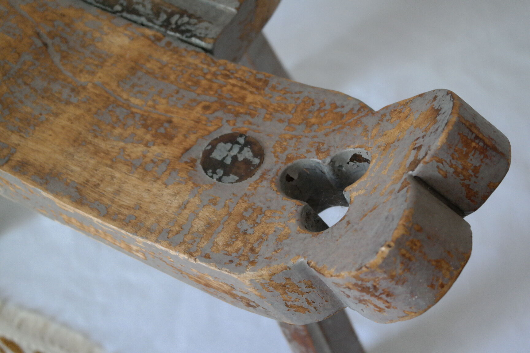 Brutalist wooden chair tripod XXth