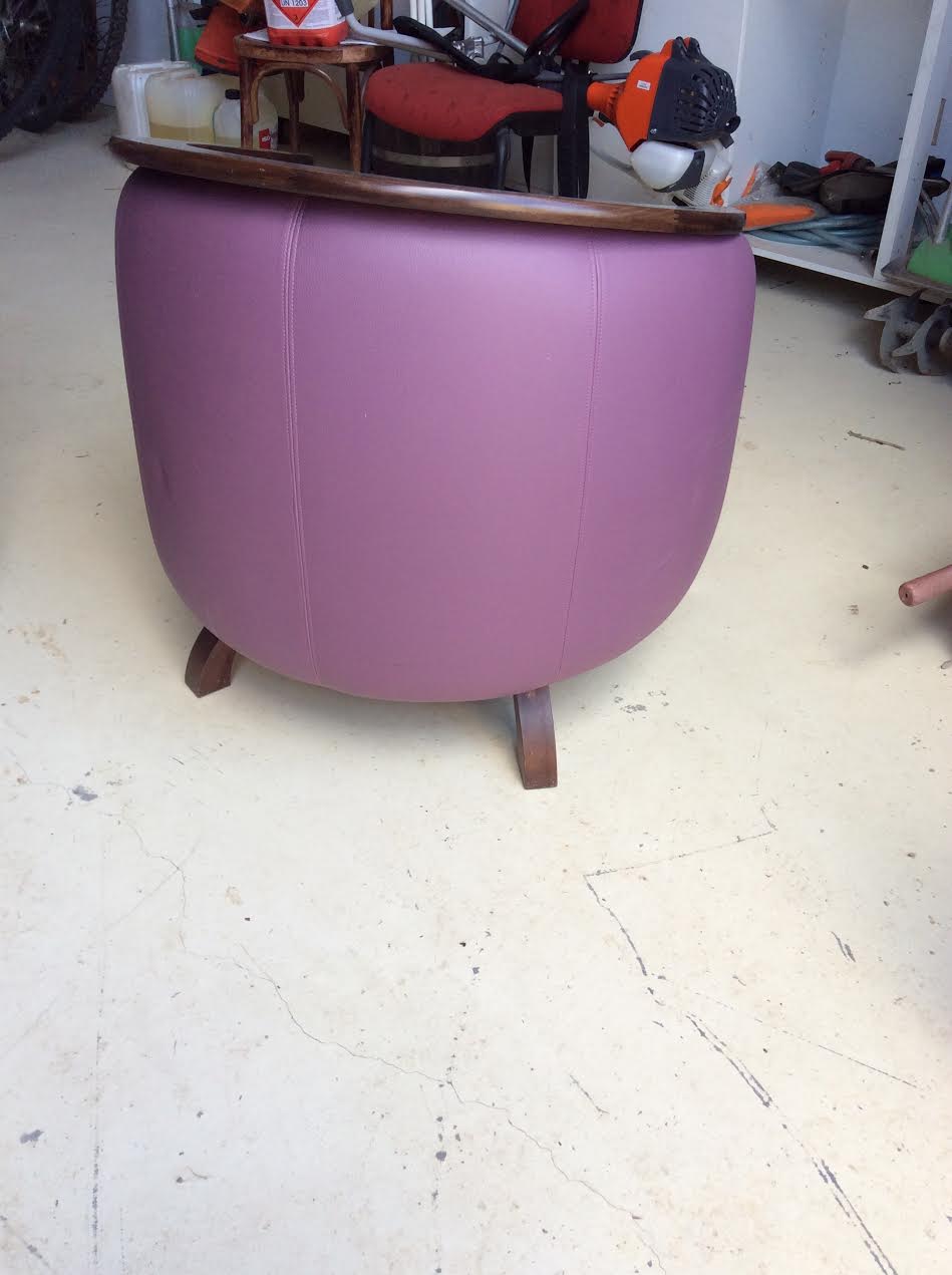 2 Finazzer cup chairs