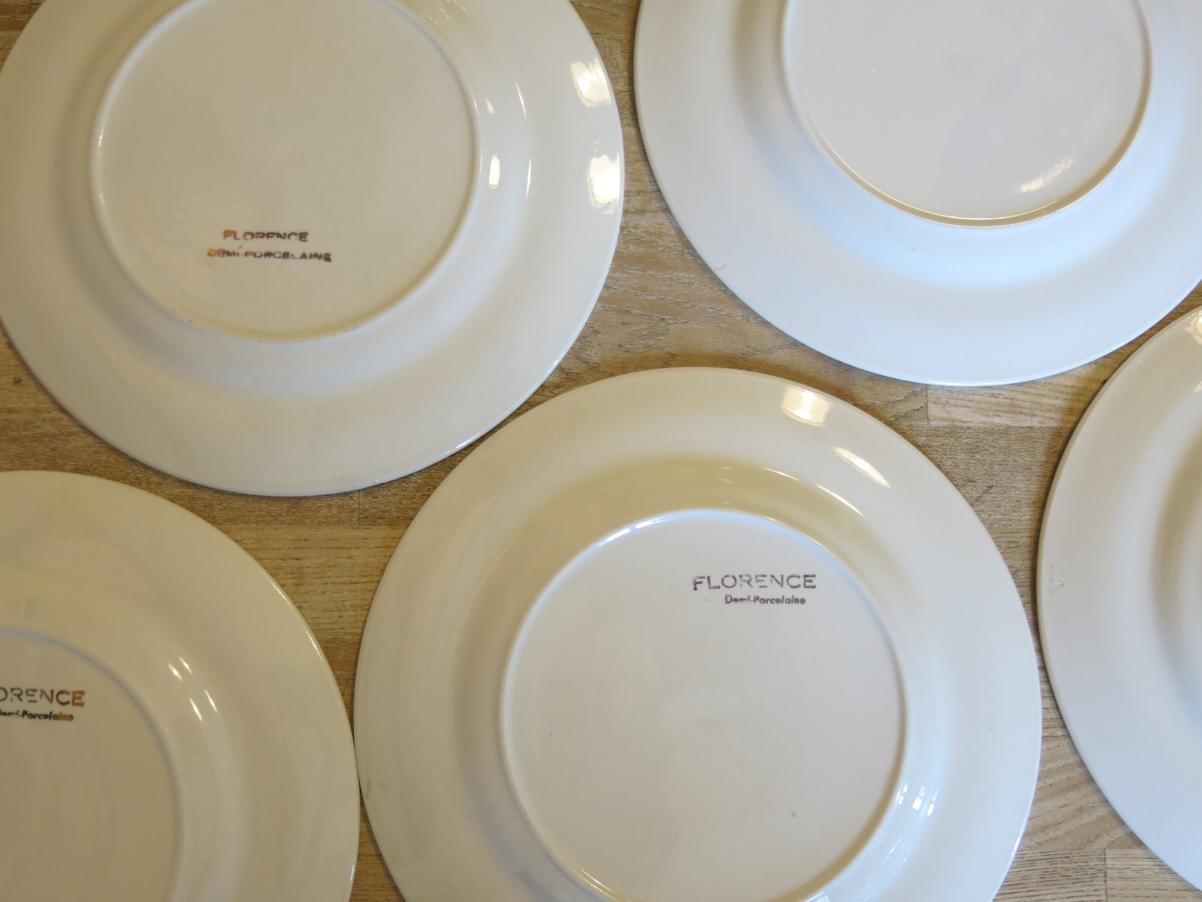 6 dessert plates in half porcelain