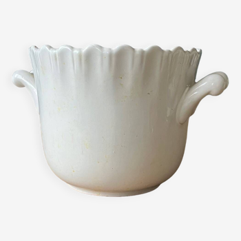 White Moustiers flowerpot