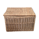 Trunk in vintage wicker
