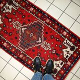 Tapis Vintage Hamadan en Laine, Années 1970, Élégance Intemporelle