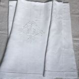 Fine linen sheet with ribbon and florets, monogrammed mr