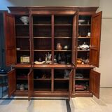 Solid wood display cabinet