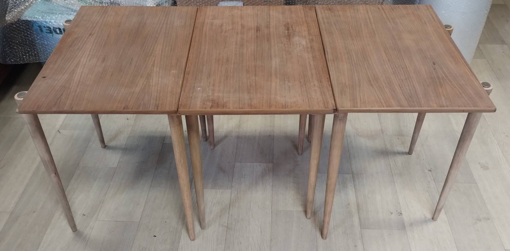 Set of 3 nesting tables Opal Mobel