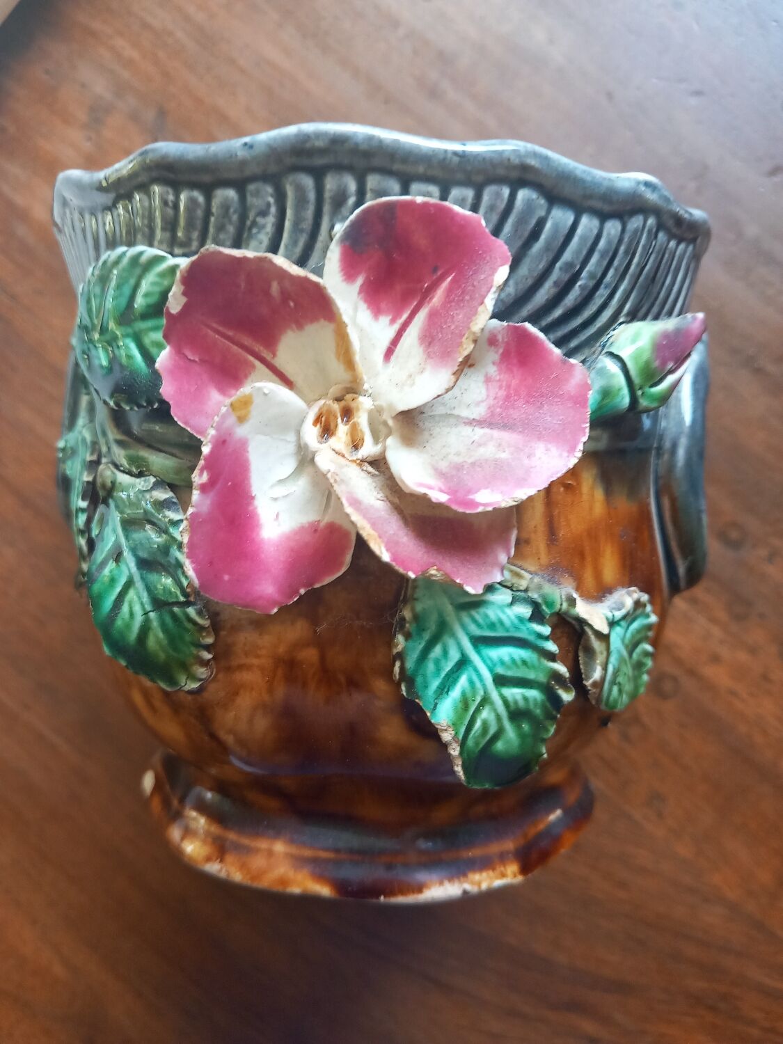 Slip pot cover