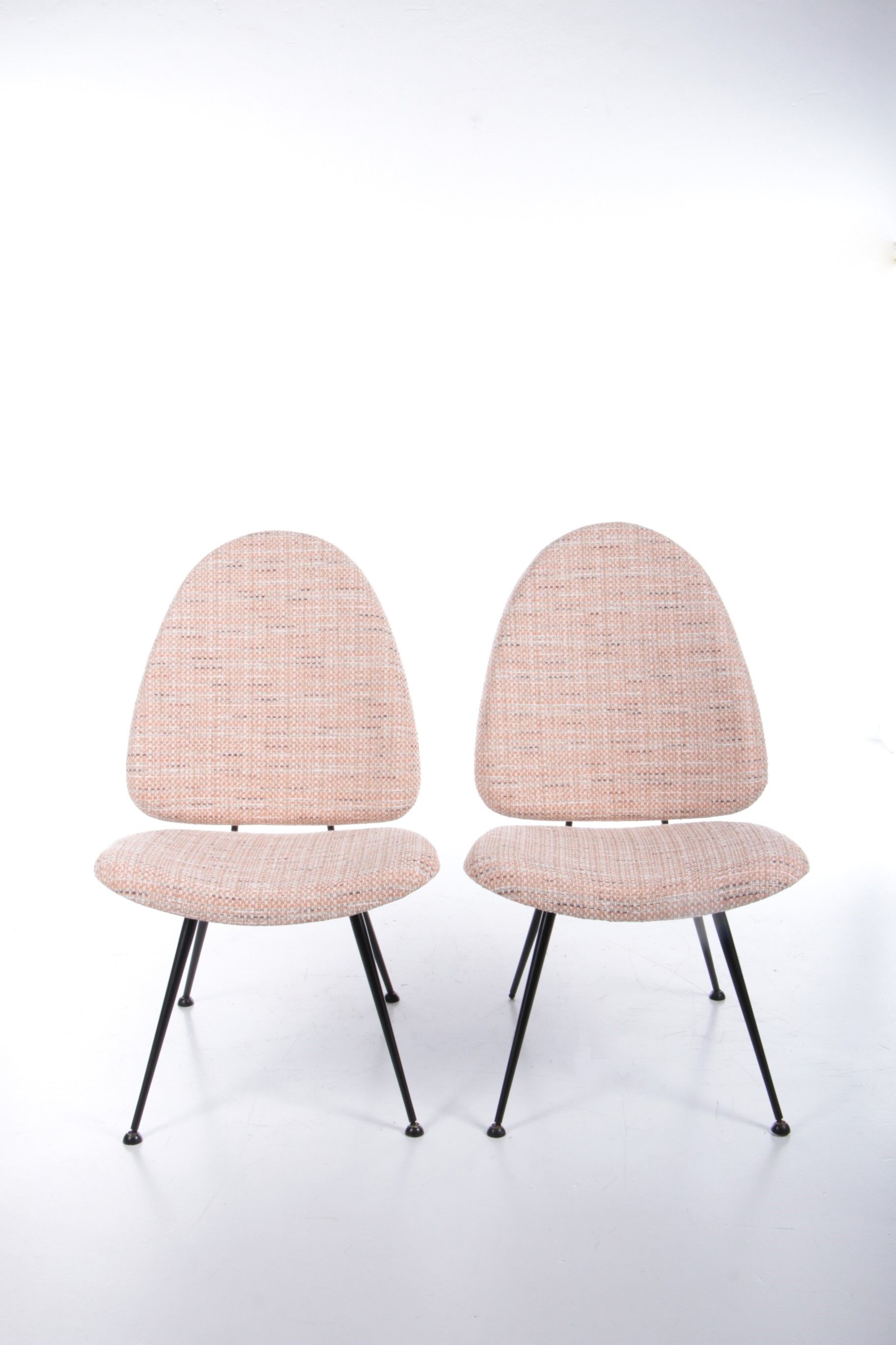 Vintage chair pair with metal legs, 1960s