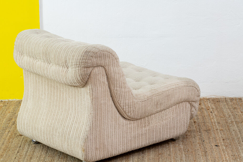 Paire de chauffeuses vintage 70 cm