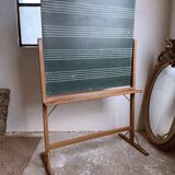 Tableau d’école pivotant sur pied