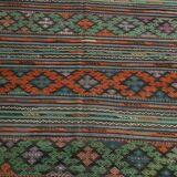 Tapis Kilim Vintage Motifs Ethniques Vert et Rouge, 180x271 Cm