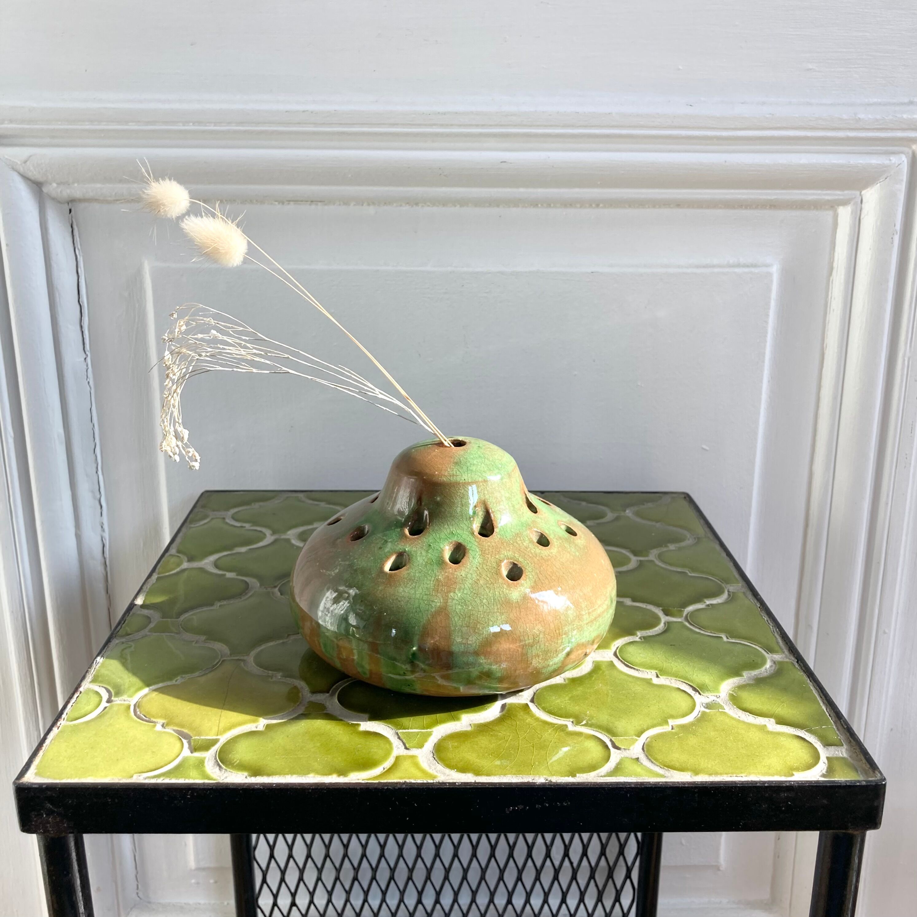 Vase pique flowers cracked ceramic