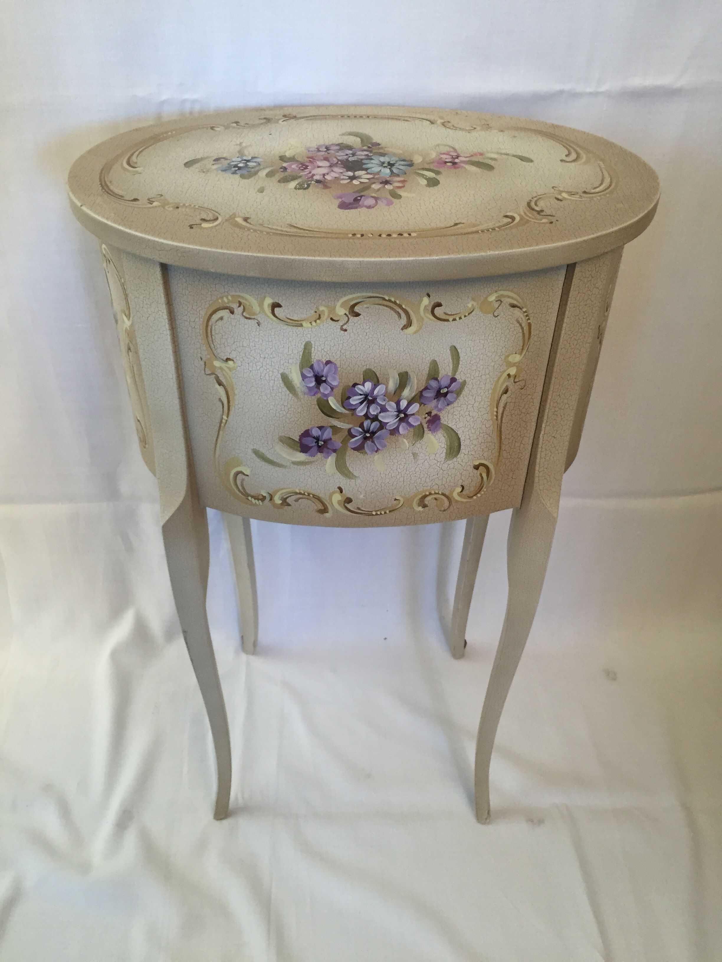 Pair of painted Louis XV style bedside table