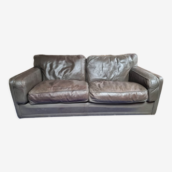 Poltrona Frau leather sofa from the 1980s