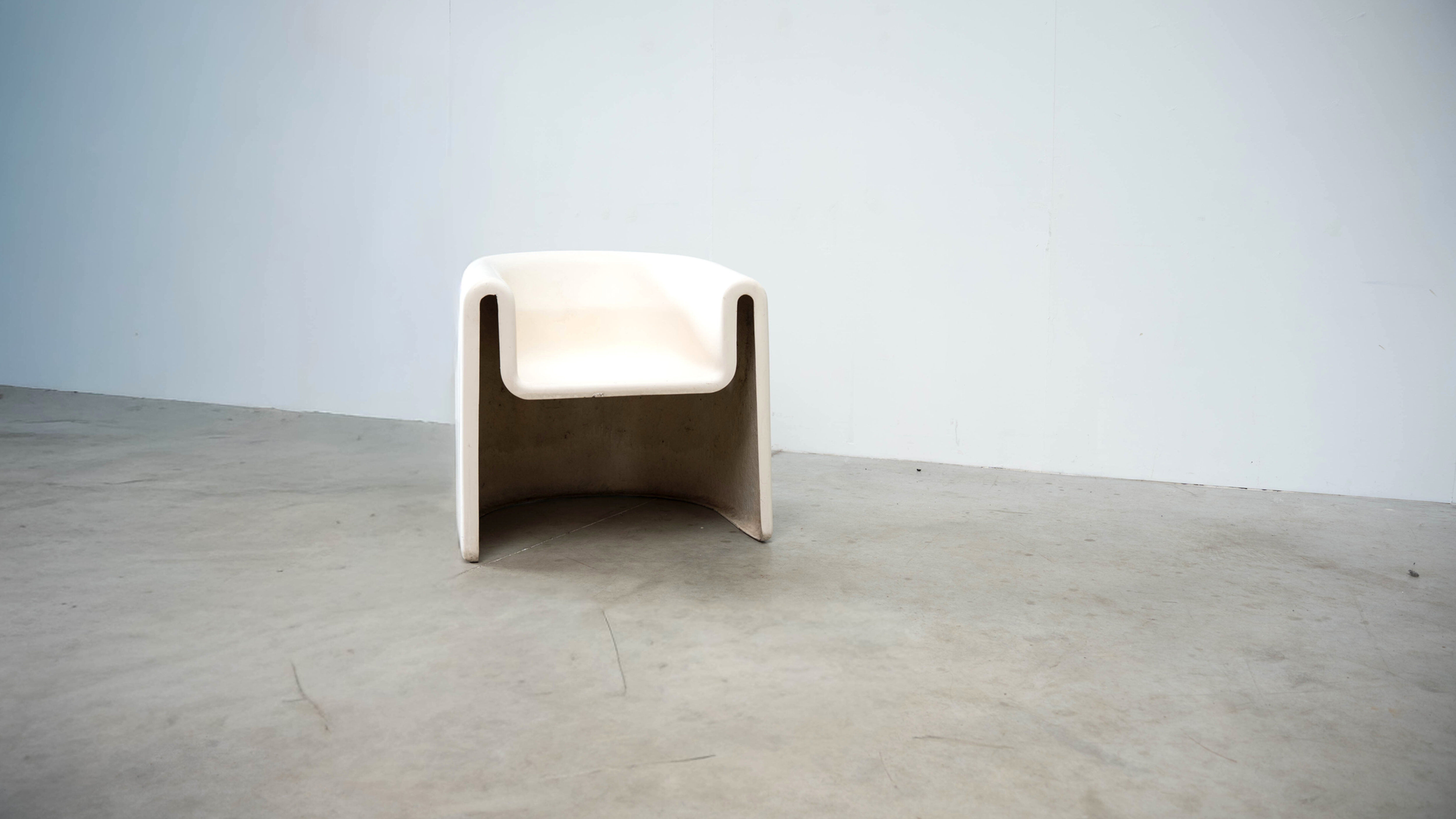 Melaina chair designed by Rodolfo Bonetto for Driade