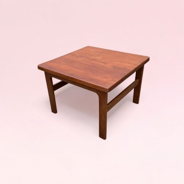 Table basse en teck du milieu du siècle par Niels Retour pour Randers Møbelfabrik, Danemark, 1960