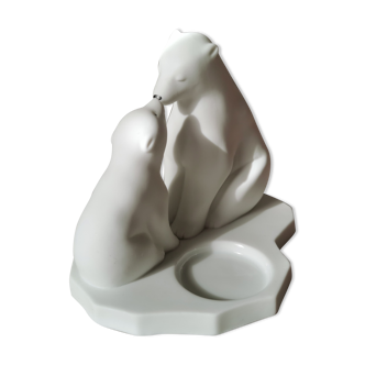 Polar bear candle holder