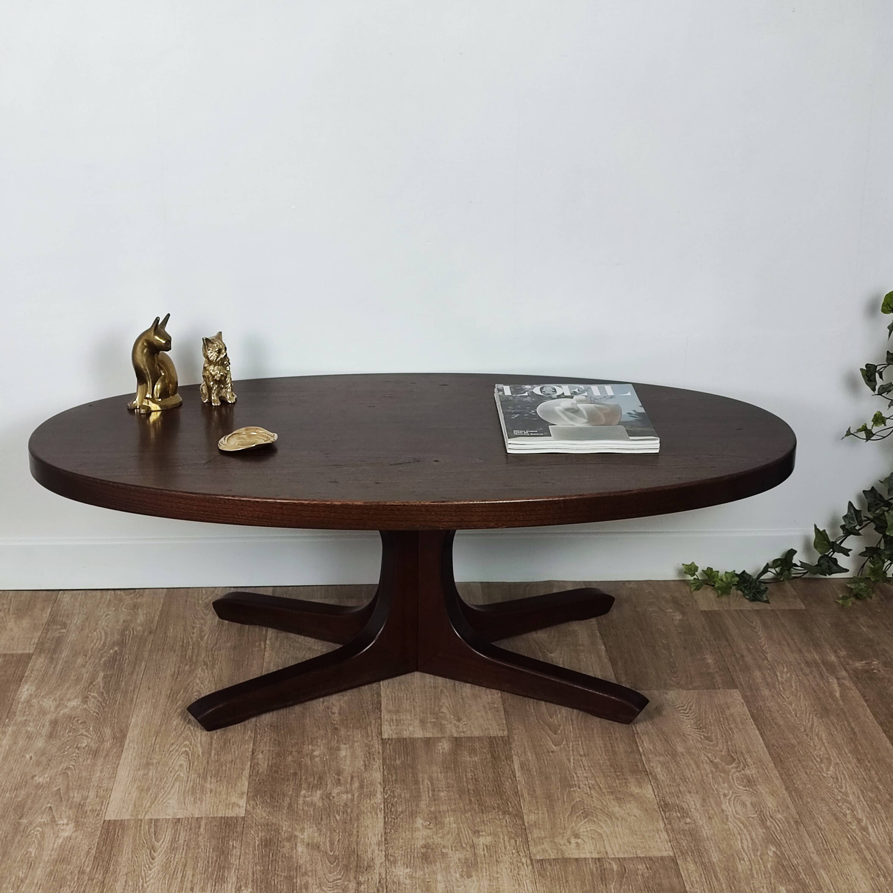 Vintage oval coffee table