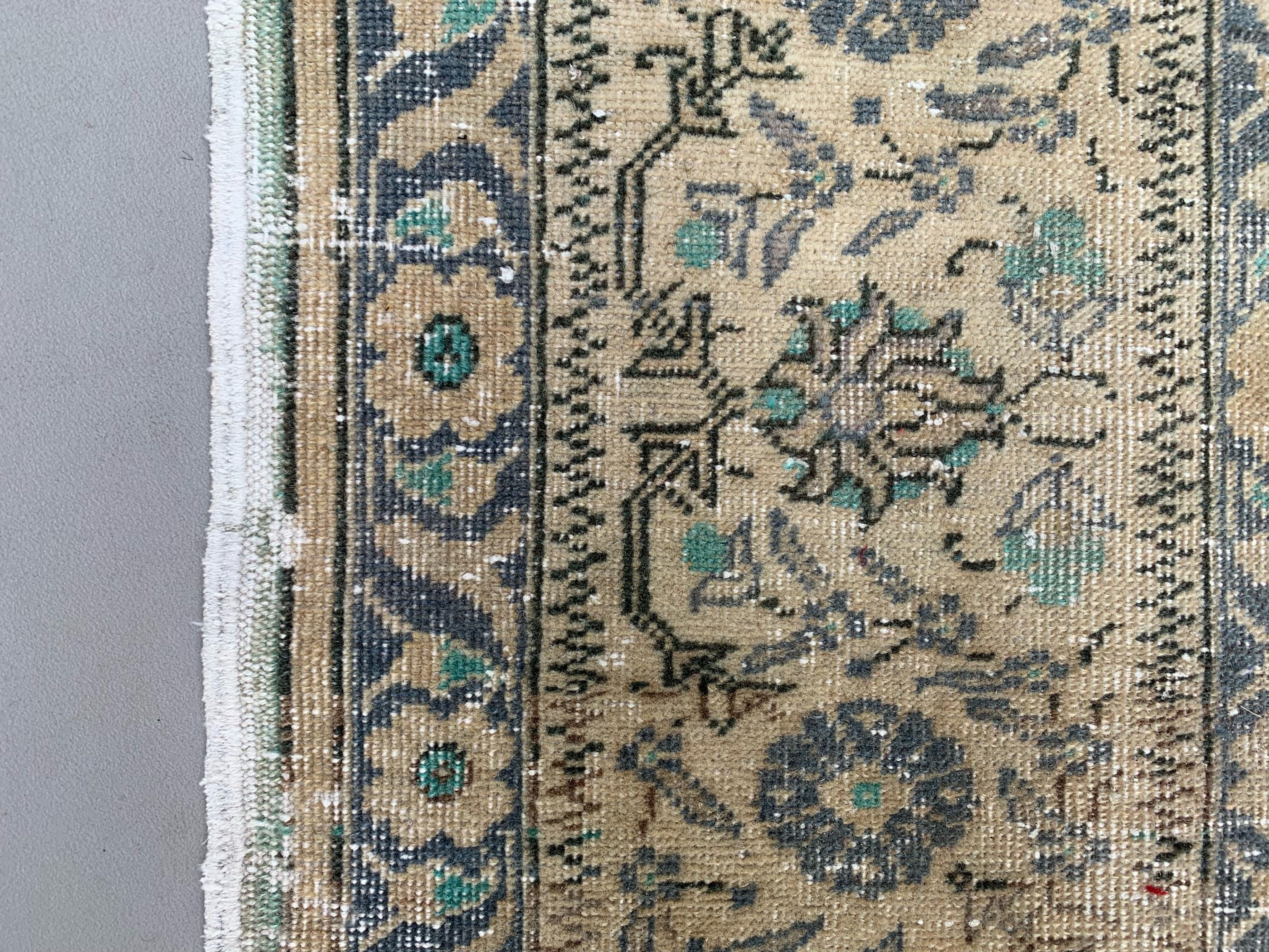 Vintage Turkish Rug 289x193 cm, Tribal Wool Carpet Large