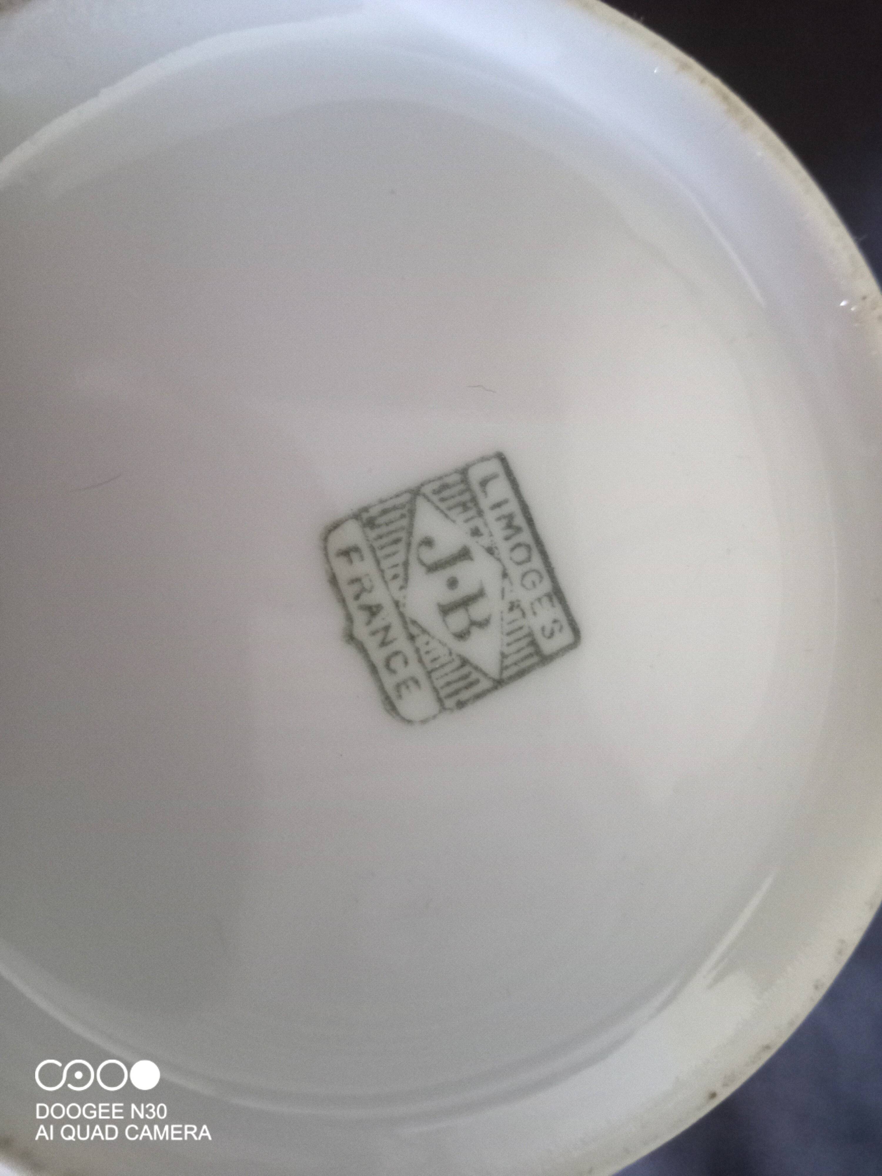 Limoges, Jean Boyer - Art Deco service for 7 people. 1920-1934