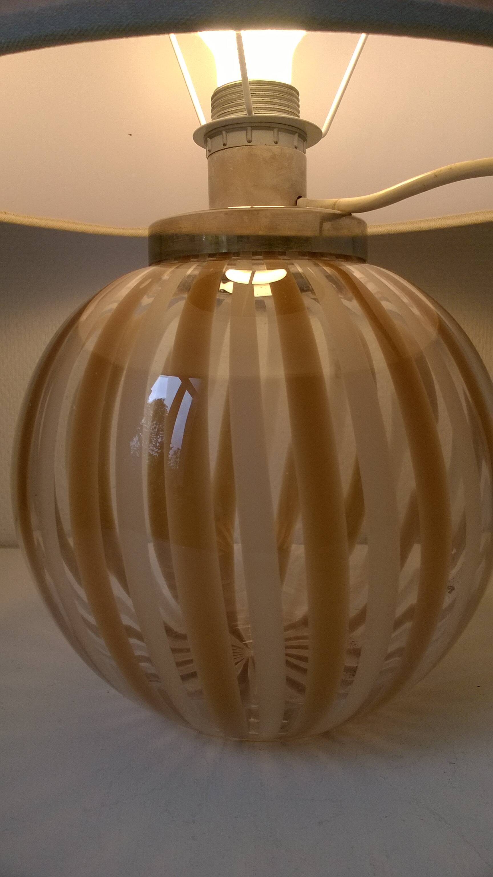 Lampe de table en verre de Murano par Carlo Moretti 1970