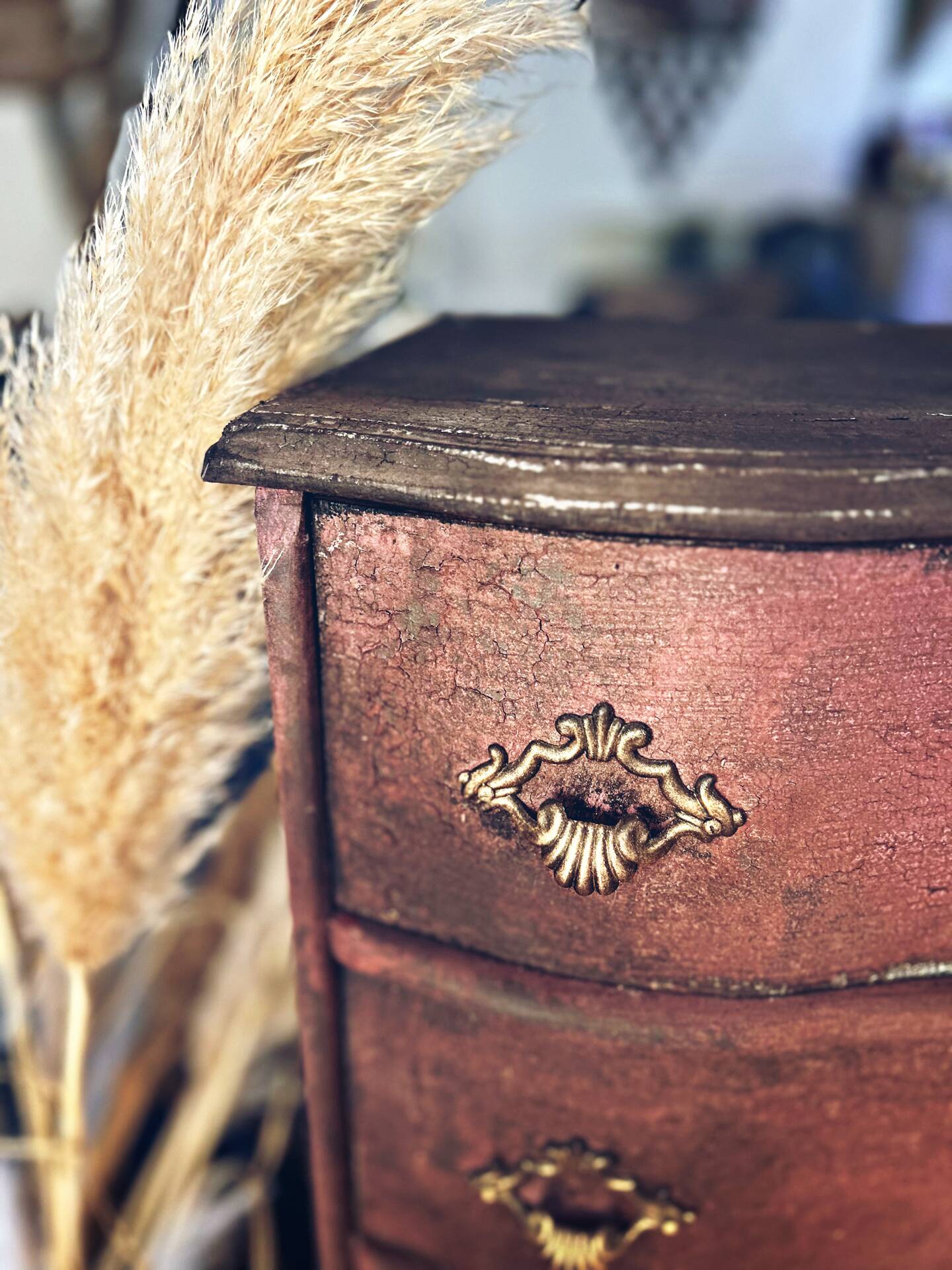 Patinated vintage chest of drawers