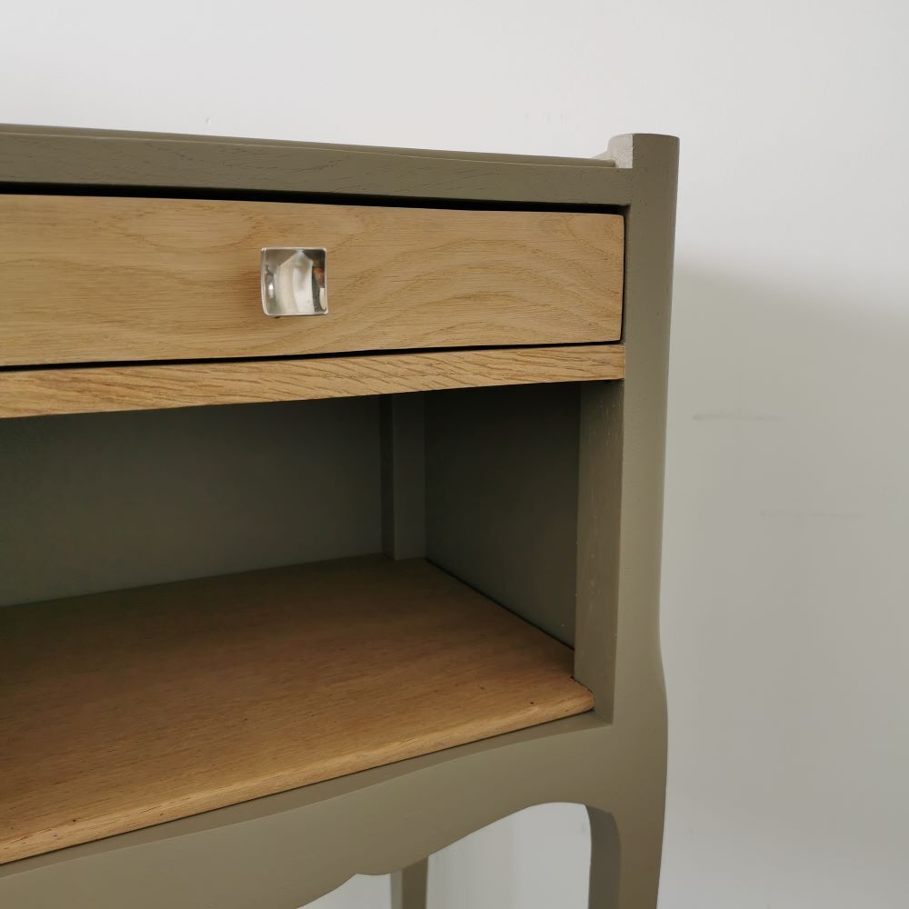 Pair of bedside tables