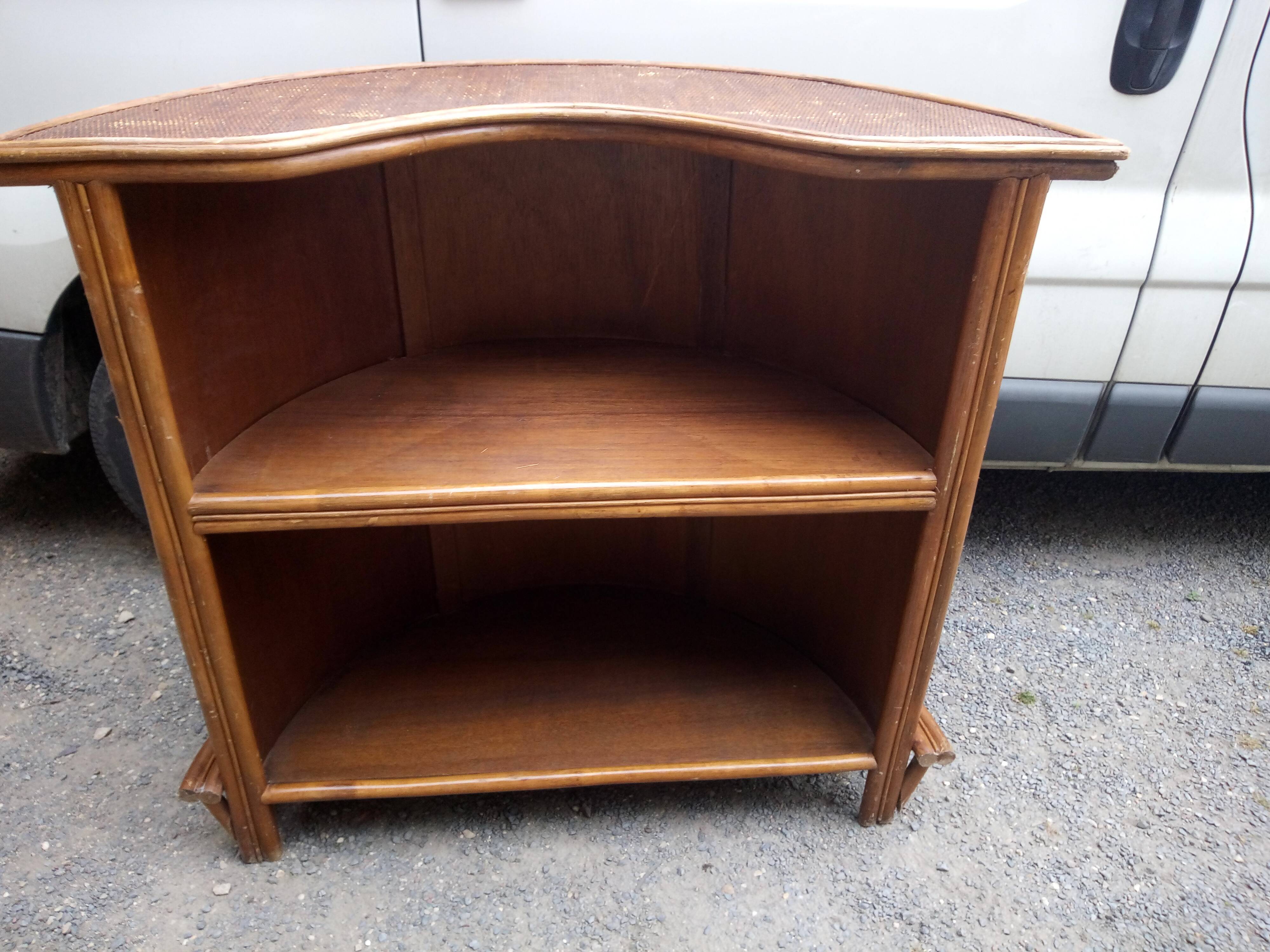 Rattan bar and two stools