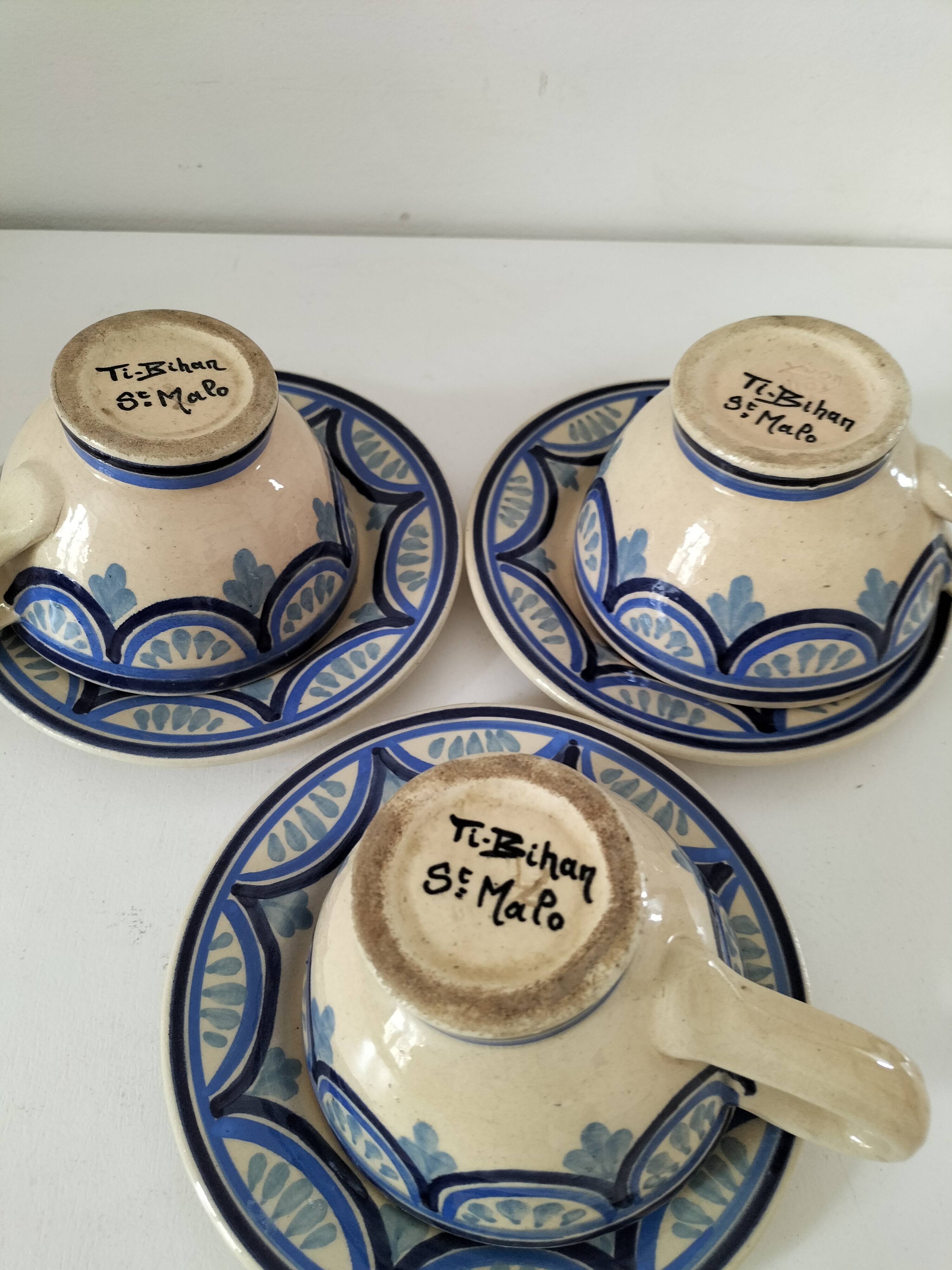 Trio of Ti-Bihan St Malo cups and saucers by Yvon Roy