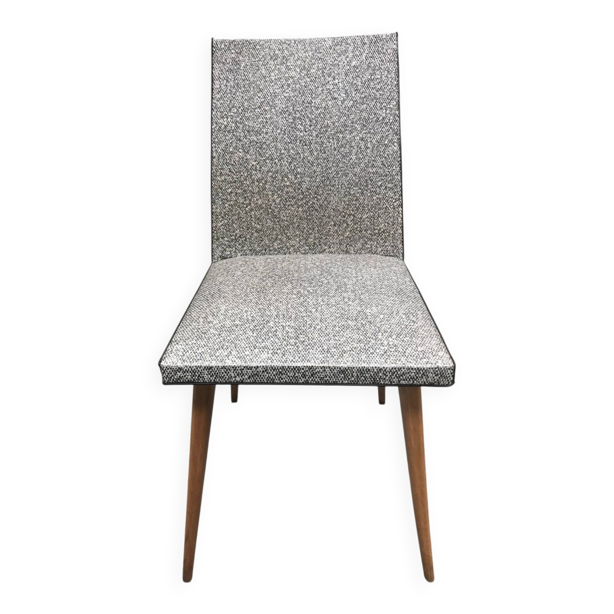Scandinavian chair in original condition from the 1970s, two units available.