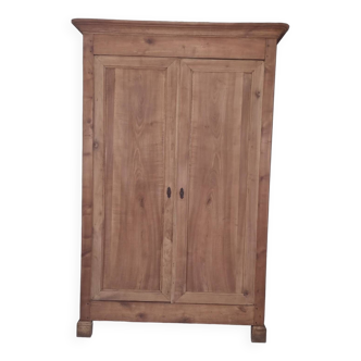 Armoire de ferme