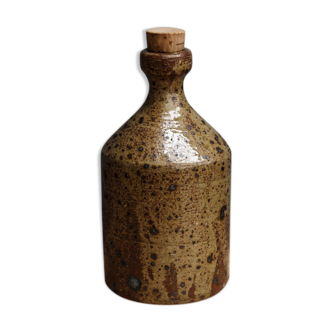Bouteille en grés pyrité