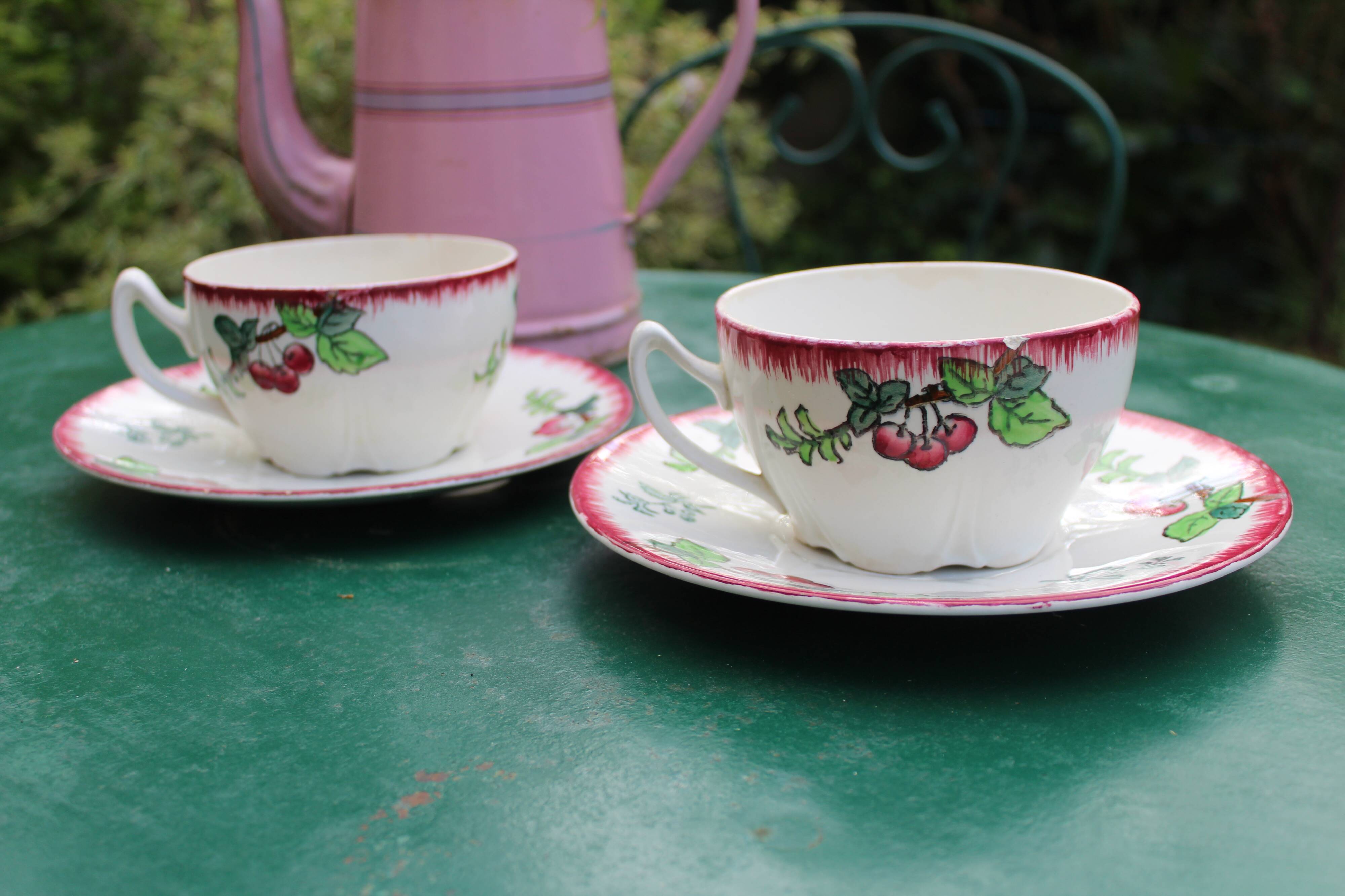 Longwy "Montmorency" earthenware breakfast duo