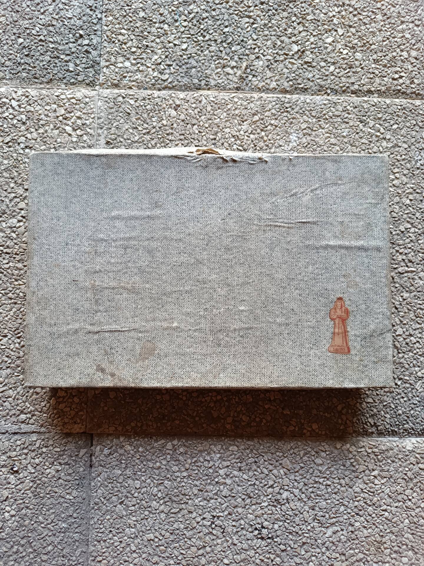 Trivet