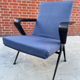 set of 2 Repose armchairs by Friso Kramer for Ahrend de Cirkel