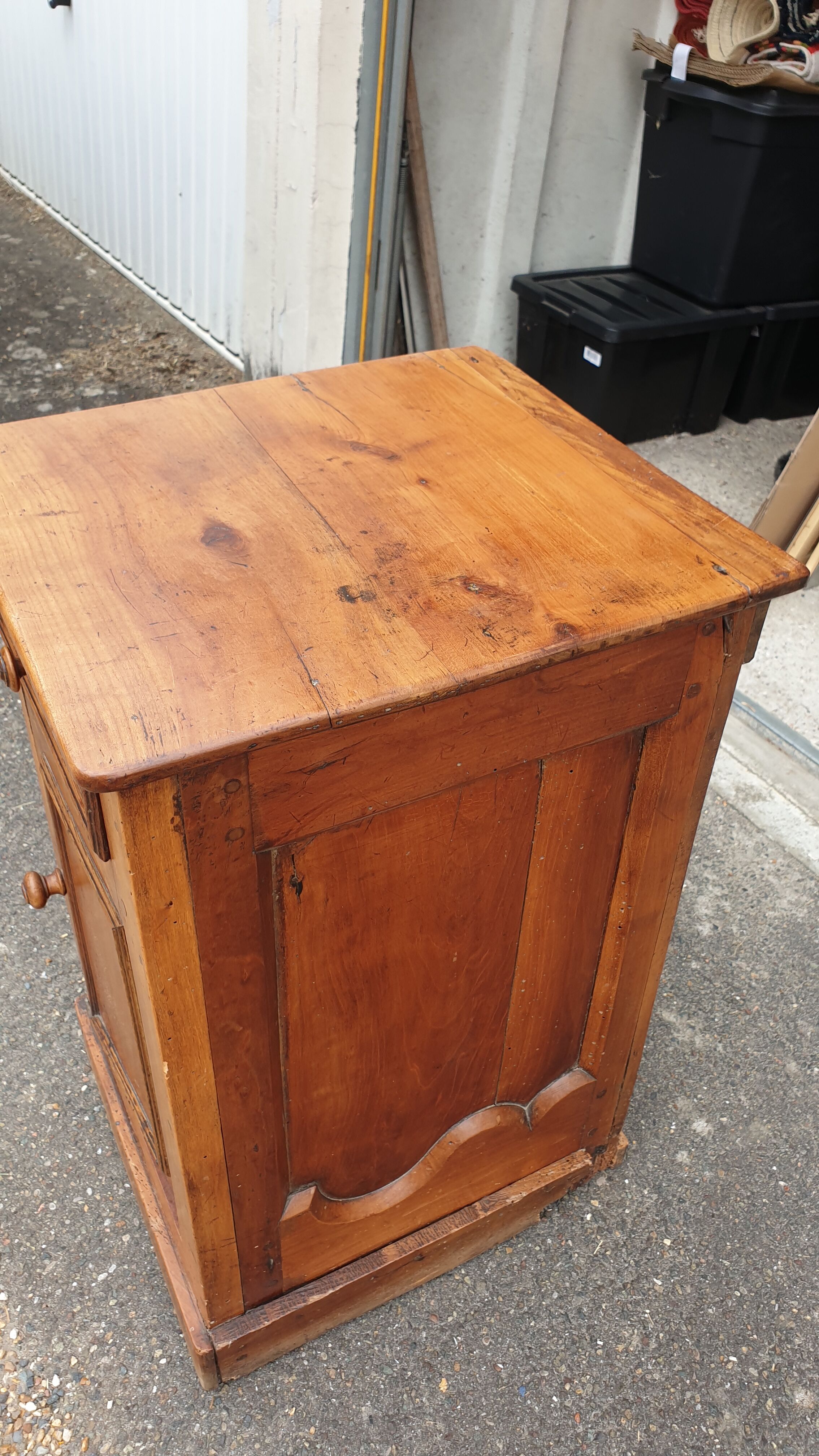 Chevet cherisier style louis Philippe