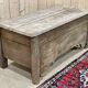 Banc coffre du  18ème en chêne brut - L=1m32, P=65cm, H=62cm.